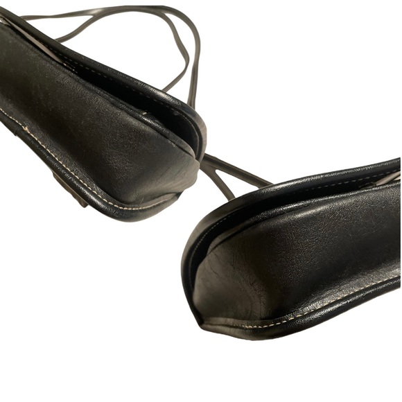 ❣️SALE! Esprit Crossbody Bags in Black and Tan - Picture 4 of 11